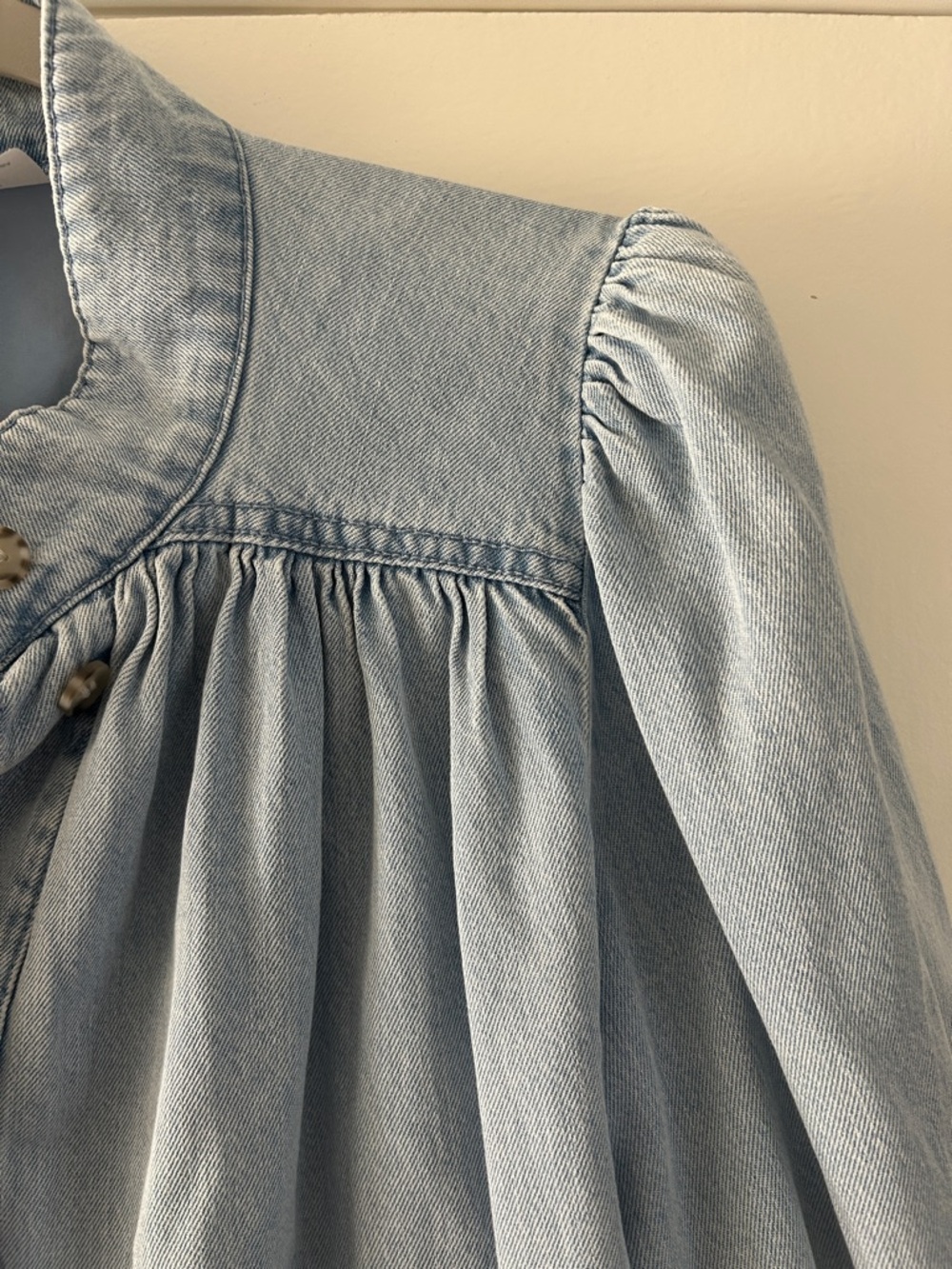 H&M Light Blue Denim Puff-Sleeve Jacket size small - Picture 4 of 9